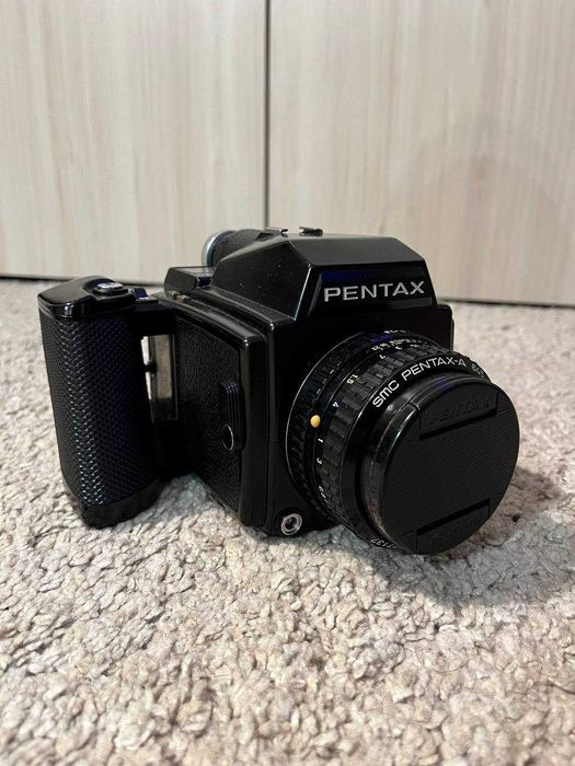 Продавам Pentax 645 с обектив 75mm