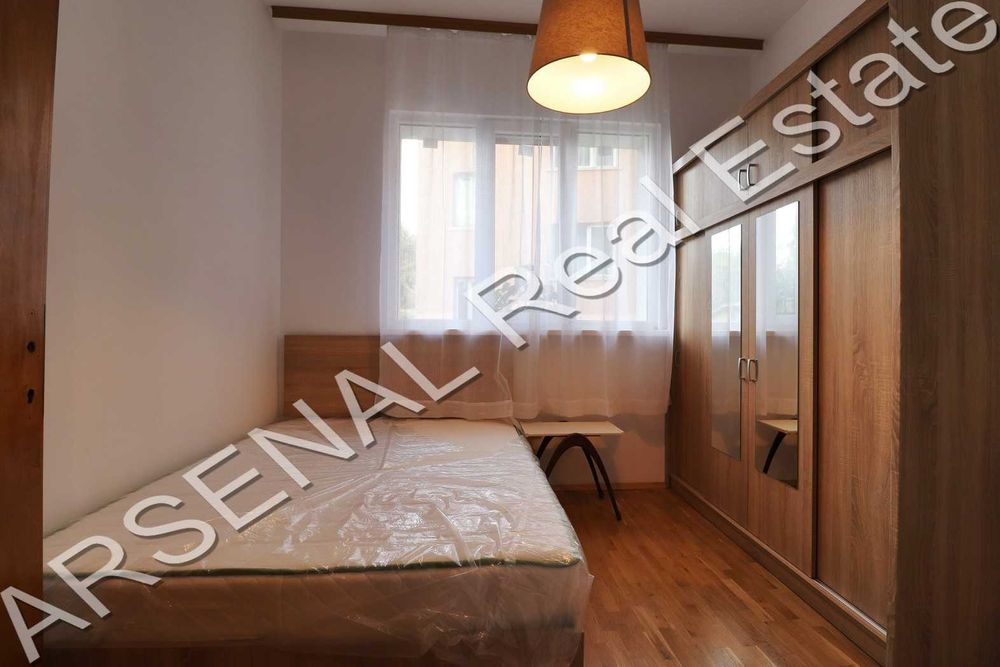 Дава се под наем Тристаен апартамент в София, Лозенец - 95 кв.м за 817.53 € - Снимка #5