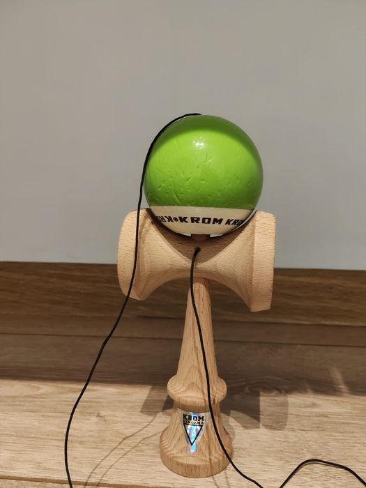Kendama Krom Pop Gripy