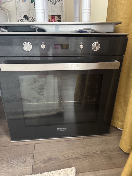 Продается духовка hotpoint ariston