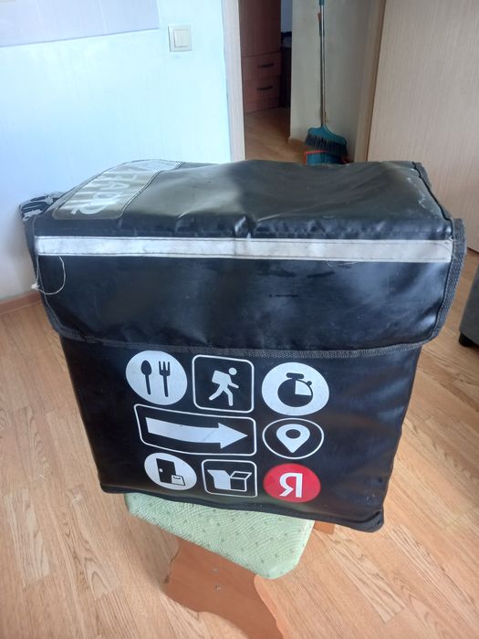 сумка для доставки  еды от яндекс