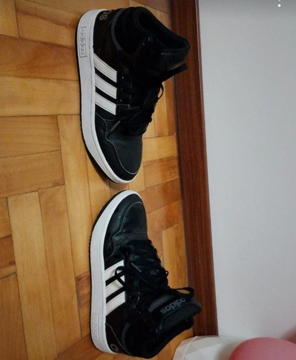 Vand addidasi adidas hoops 2.0 mid