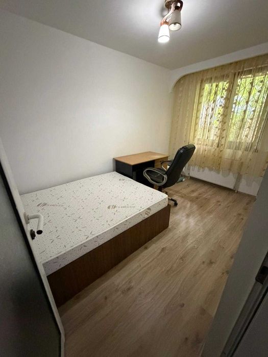 Apartament 3 camere Tiglina 1 Strada Saturn, parter