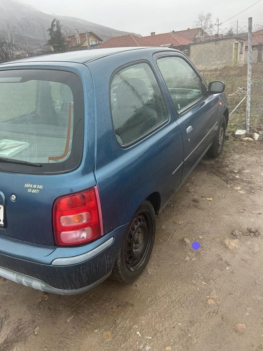 Лек автомобил Nissan Micra