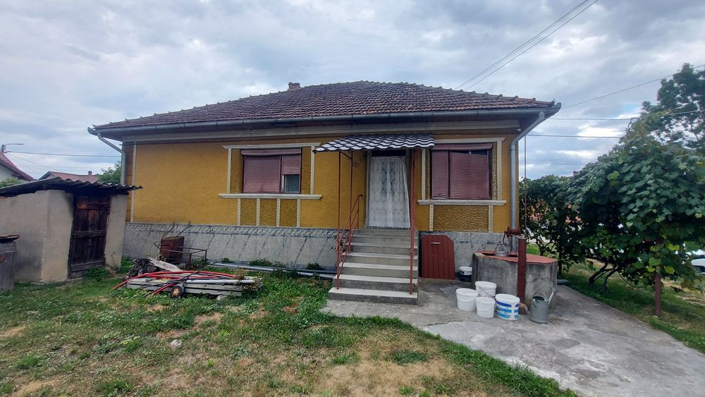 Vând casa în Somcuta Mare