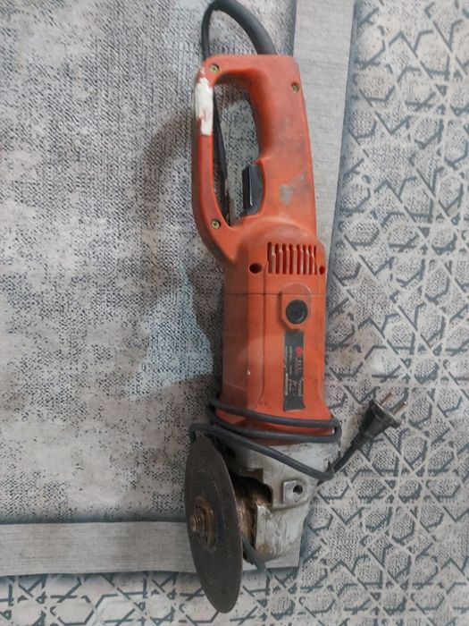 Болгарка продаётся