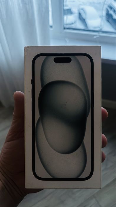 Iphone 15 черный