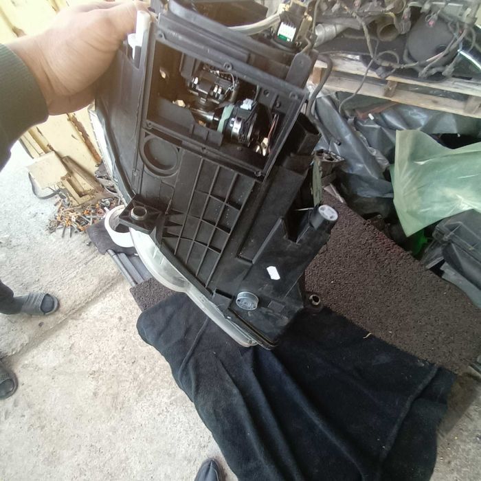 far stanga bi-xenon vw passat b6 3c0941753g impecabil ca nou