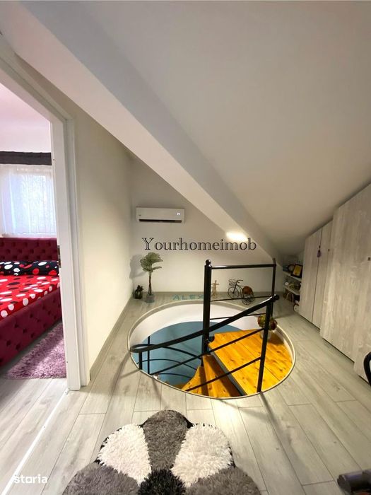 Apartament 3 camere decomandat, împărțit pe 2 etaje, Craiovița