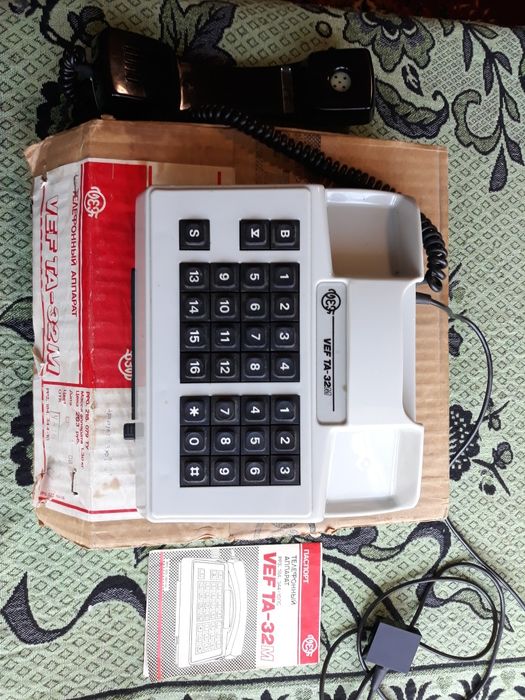 Телефонный аппарат