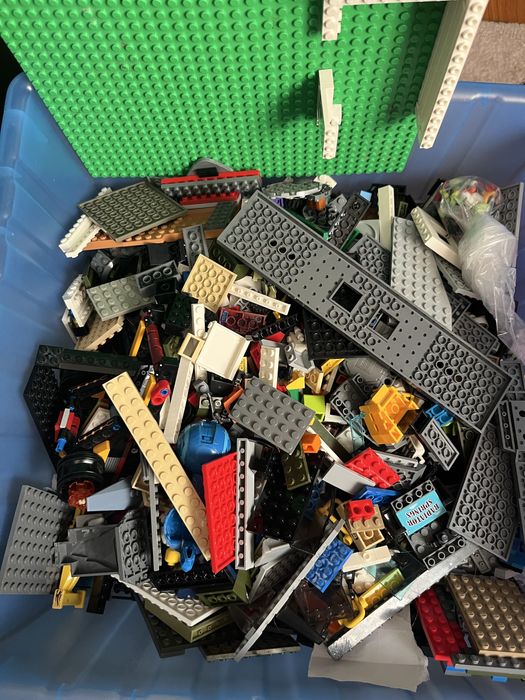 Vand lego la kg