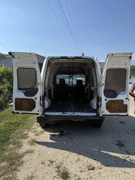 Vând Ford Transit Connect