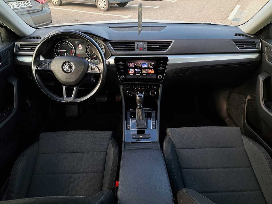 SKODA Superb 2018 — imagine 4