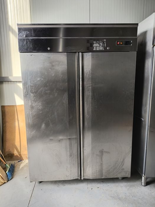 Хл.шкаф -- 1200 литра- - + 8 -- 10 градуса