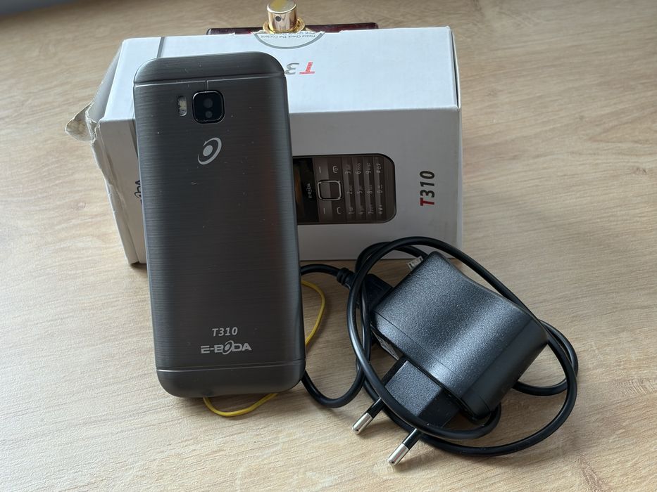 Telefon cu butoane NOKIA style  Dual Sim pentru seniori -NOU Sigilat