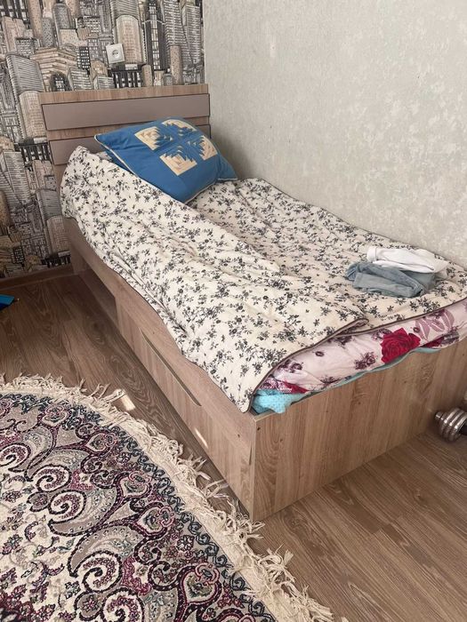 Кровать односпальная
