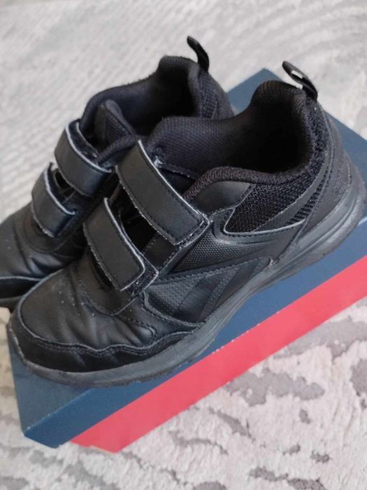 Кожени маратонки Reebok