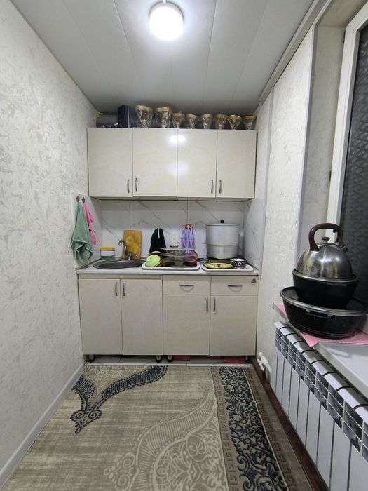 Срочно 2 х комнатную квартиру Спутник 1 . Ремонт огород