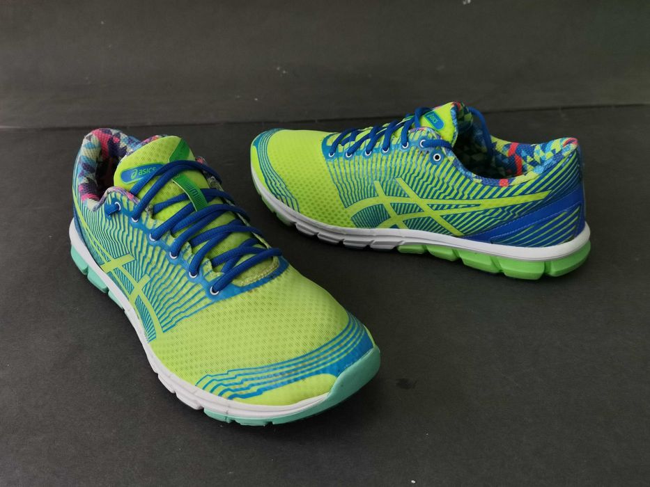 AdidasI barbati 47 48  ghete munte alergare  maraton ASICS Ca NOI
