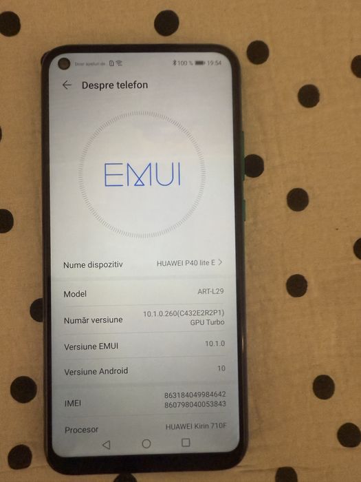 Vând Huawei P 40 Lite E