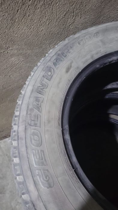 Продам шины "YOKOHAMA" *285/60/R18*