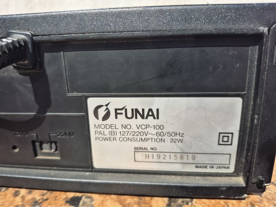 Vand video marca Funai model VCP-100, made in japan 

- HQ

- AC/DC