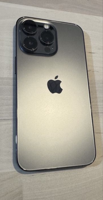 Iphone 13 PRO dau la schimb cu scuter