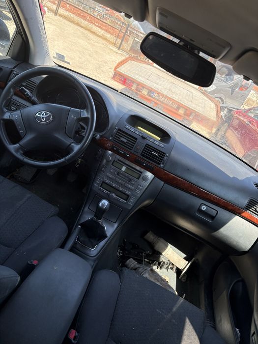 Toyota Avensis t25 НА ЧАСТИ