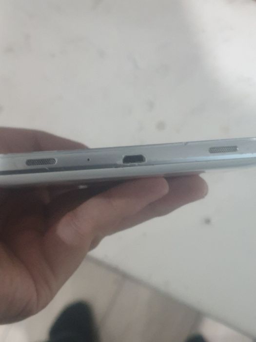 Продам Samsung tad 3