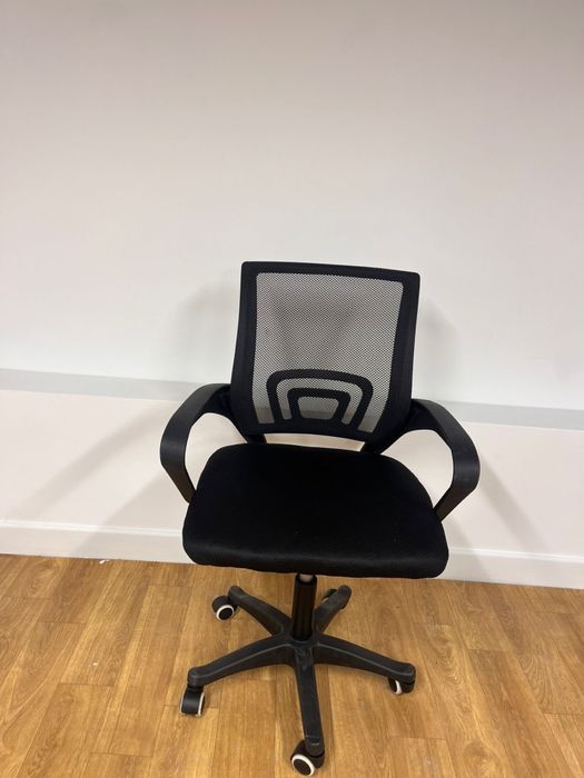 Кресло офисный продам срочна