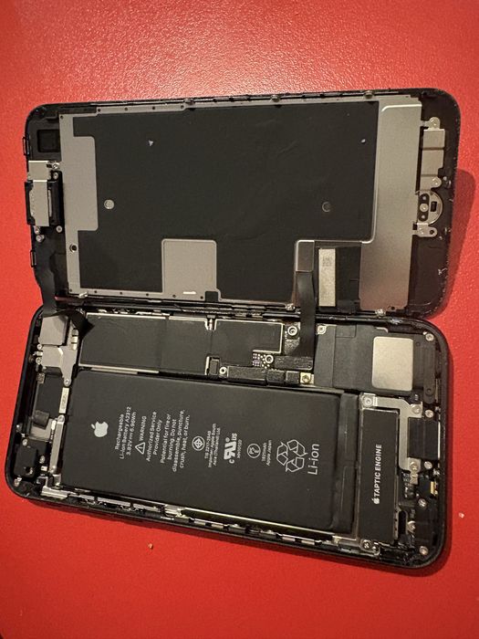 iphone se2 за части
