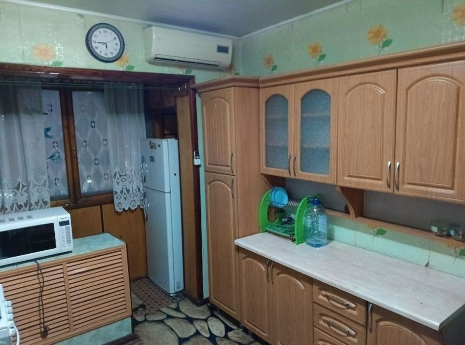 Продам 2 ком Юнусабад 11 квартал