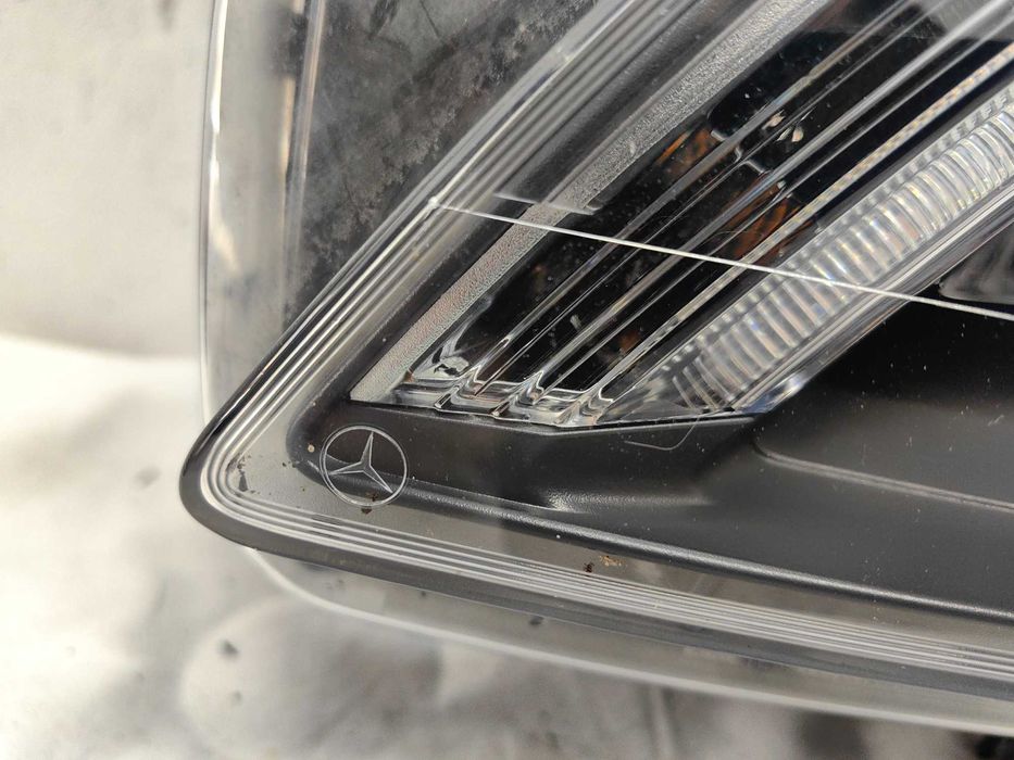 Оригинален фар Мерцедес МЛ 166  Mercedes ML 166 Led Bixenon