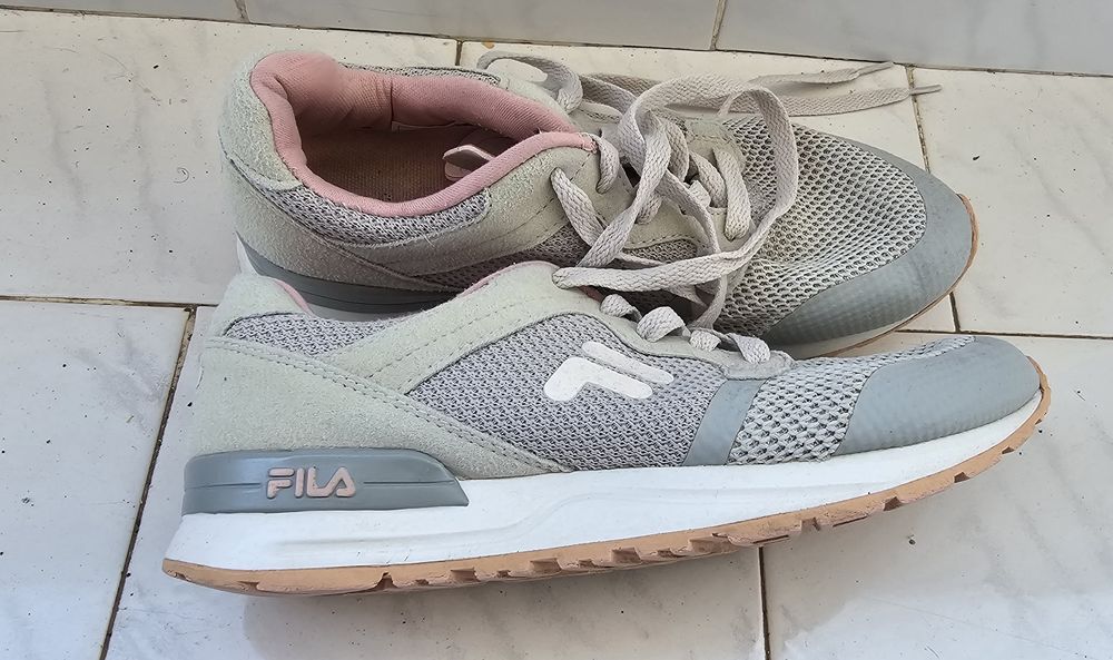Дамски обувки FILA 37 размер