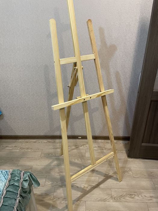 Мольберт в аренду