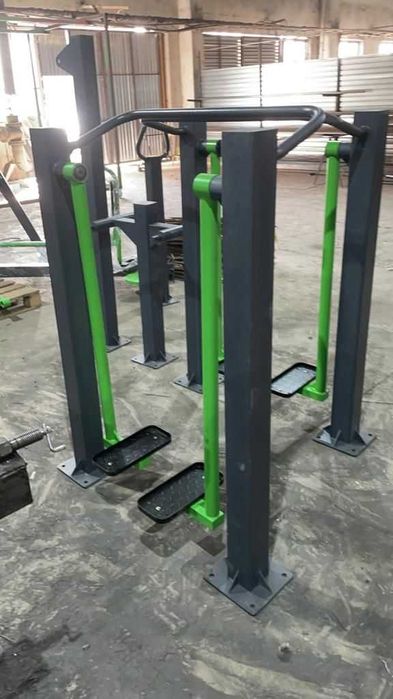 Уличные тренажеры Жим на Брусях Современые  Стрит Воркаут