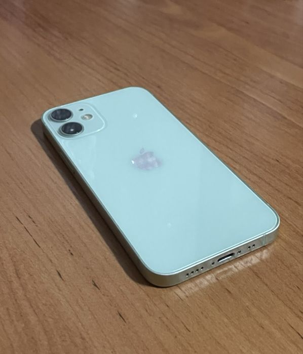Iphone 12 mini green