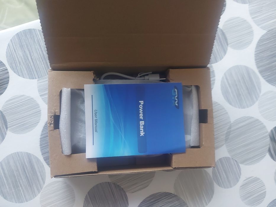 Външна батерия НОВА с капацитет 10000mAh