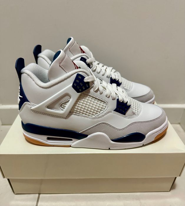 Air Jordan 4 Retro SB Navy