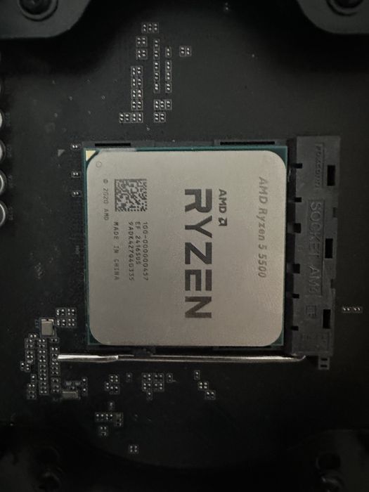 Kit Placa de baza AM 4Ryzen 5 5500/x470/16gb ddr 4