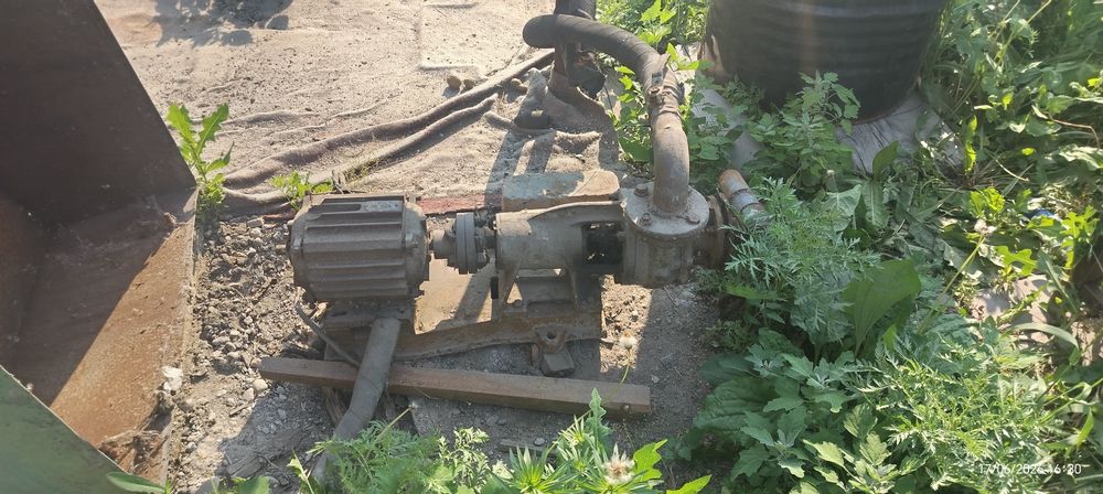 Центробежный насос