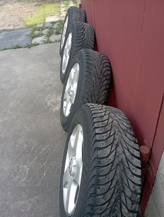 Продам резину с дисками