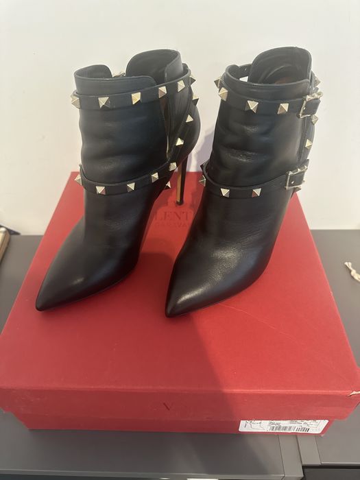 Боти Valentino 38 номер