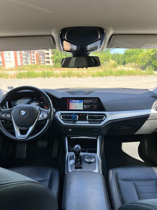 BMW 320d xDrive 2019 Start/Stop* ПЕЧКА* 2 комплекта джанти*