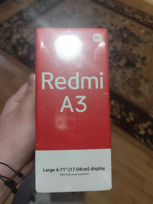 Телефони Redmi A3 4 броя със слушалки