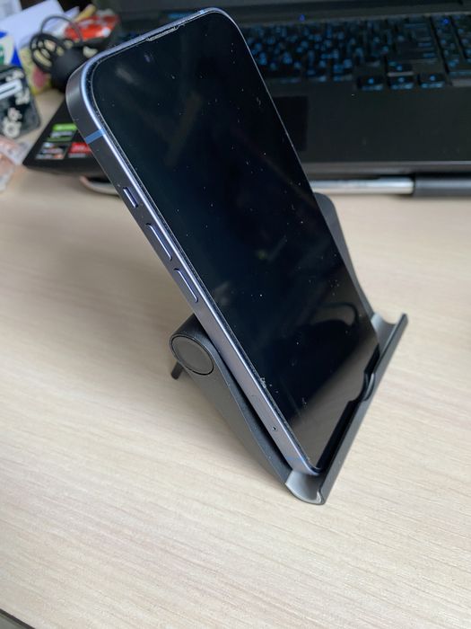 Продам айфон 14 128 gb