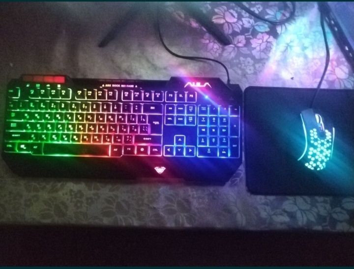 Komputer, sotiladi yo obmen karobka dokument hammasi joyida