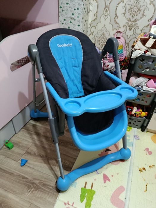 Детский стул для кормления