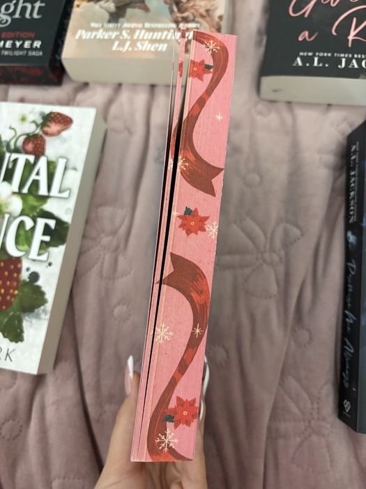 Книги на английски език и български