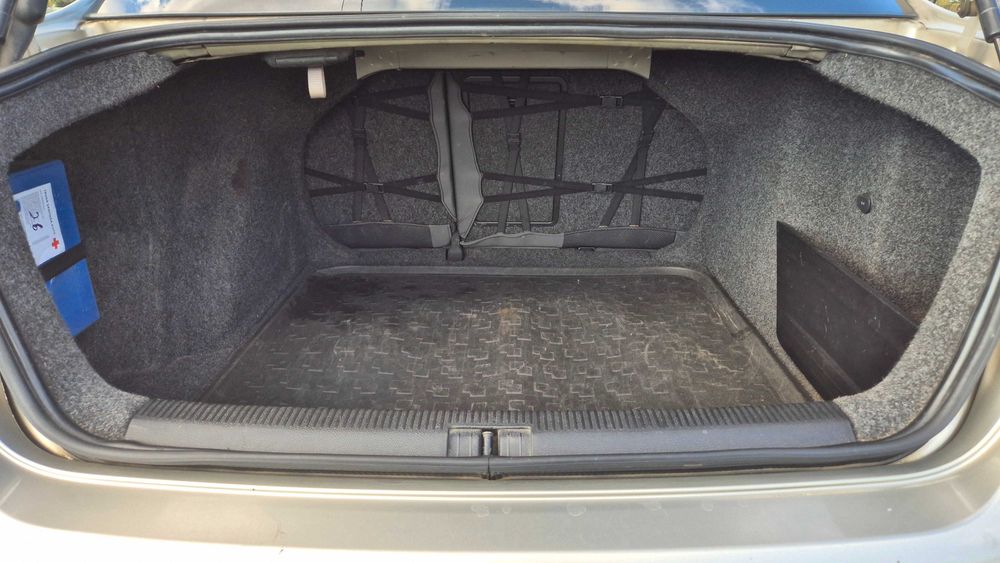 Volkswagen Jetta 2008 diesel, 4.650 € — imagine 15